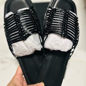 Black Woven Women's Slides size 7.5